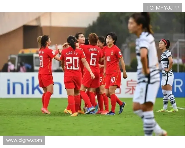 女足夺冠姚明助力中国体育崛起展现团结与拼搏精神的辉煌时刻